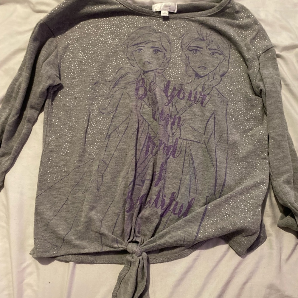 Grey long sleeved shirt